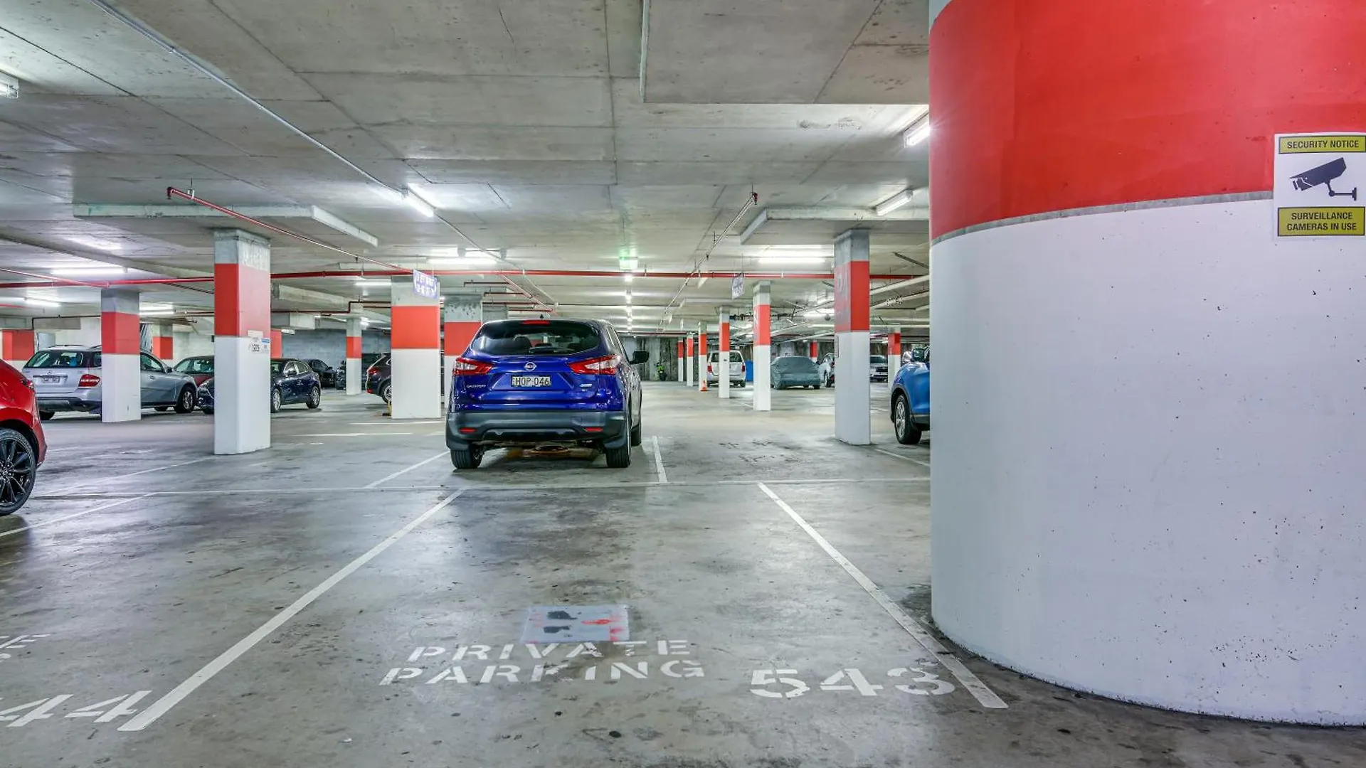 Circleoncavill Luxury 2 Bed Ocean View Spa Parking Gold Coast